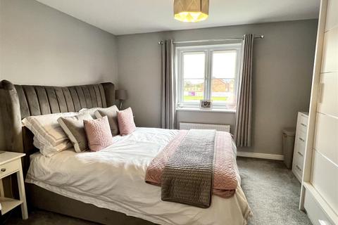 28 Butler Drive, Market Weighton, York, YO43 3FT