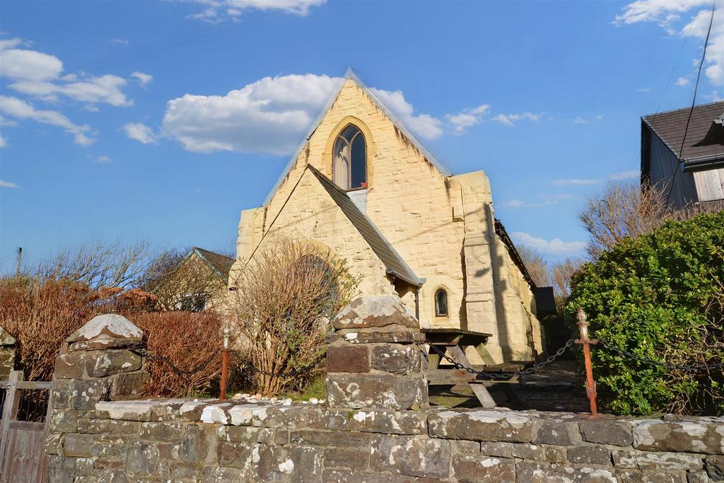 Pen Y Cwm 3 bed detached house for sale £475,000