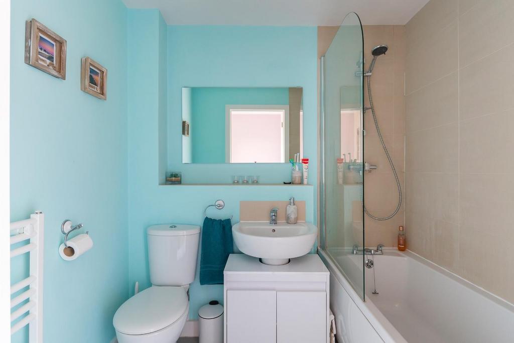 DAORNWODRETSNIMDEBa041 - Bathroom C.jpg