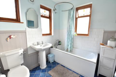 11 Wardown Crescent, Luton, LU2 7JS