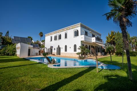 4 bedroom villa - Luxury Arabic Palace on the seafront with stunning views of the sea at Luz, Lagos, Faro
