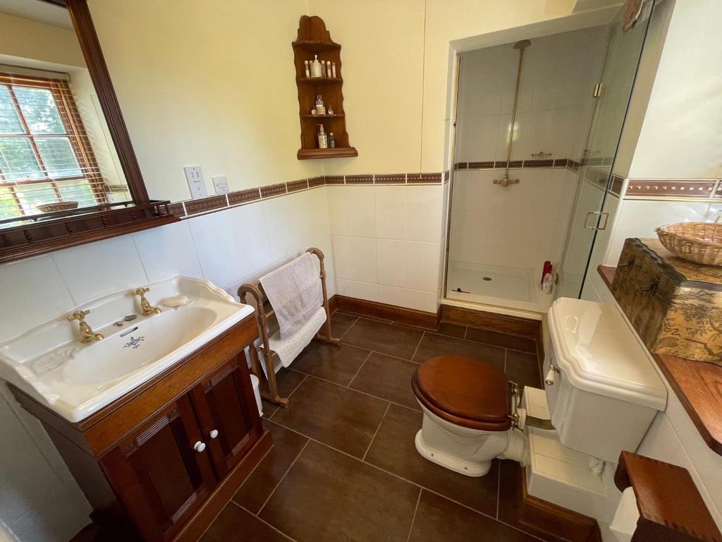 En-suite bathroom to bedroom 2