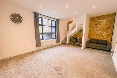 2 bedroom flat to rent - Shoreditch High Street E1
