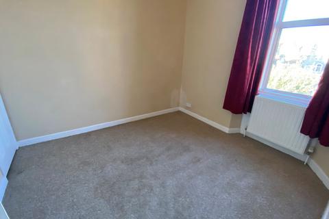 2 bedroom end of terrace house to rent, Beaconsfield Road, Weston Super Mare, BS23