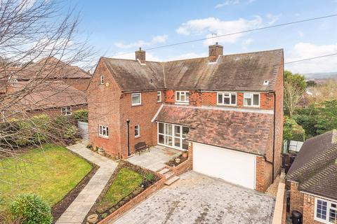 8 Bernard Road, Arundel, BN18 9EP
