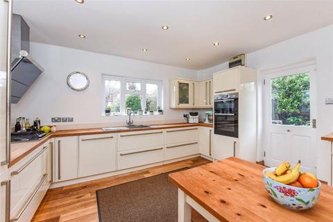 8 Bernard Road, Arundel, BN18 9EP