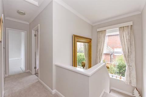 8 Bernard Road, Arundel, BN18 9EP