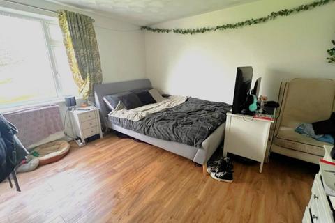 3 bedroom apartment to rent, Banbury,  Oxfordshire,  OX16