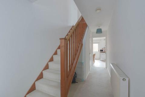 6 Manley Close, Trowbridge, BA14 8DT