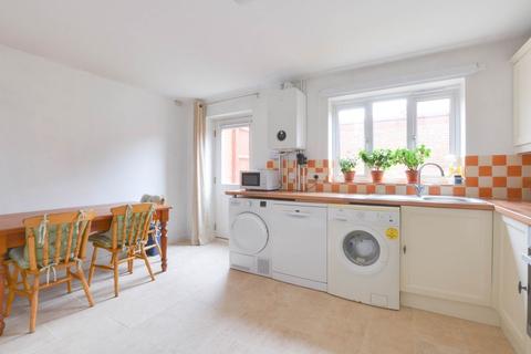 6 Manley Close, Trowbridge, BA14 8DT