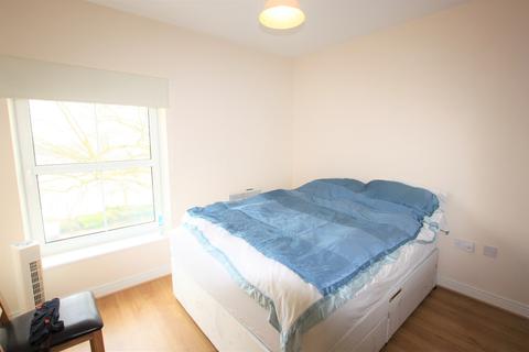 1 bedroom flat for sale - Solomons Court, High Road, North Finchley N12