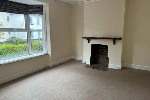 2 bedroom maisonette to rent, Magdalen Road, Exeter