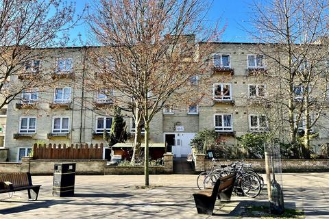 1 bedroom flat to rent, Hilldrop Crescent, London