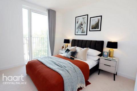 1 bedroom flat for sale - Flat 18 Gatesby Court 3 Hatcham Street, London