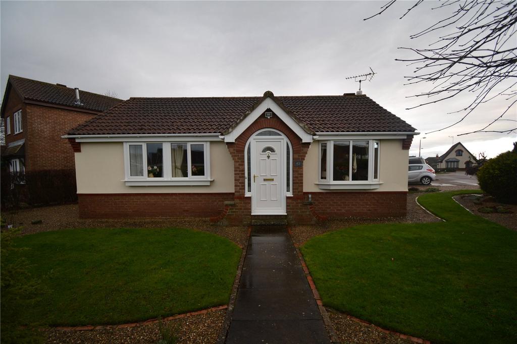 Pinfold Lane, Bridlington, East Yorkshire, YO16 2 bed bungalow for sale