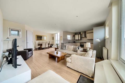 3 bedroom apartment to rent, Bridge Wharf,  Chertsey,  KT16