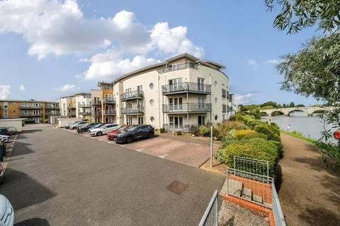 3 bedroom apartment to rent, Bridge Wharf,  Chertsey,  KT16