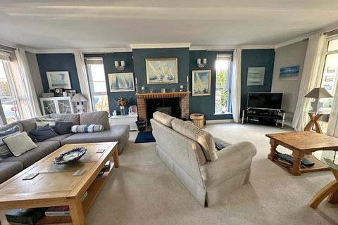 4 bedroom detached house for sale - West Road, Milford on Sea, Lymington, Hampshire, SO41