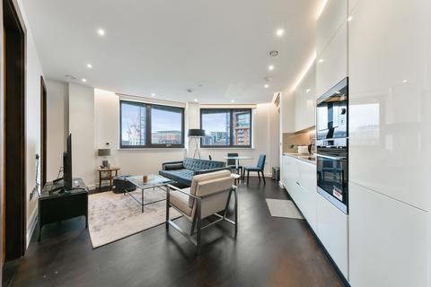 2 bedroom flat for sale, Haines House, The Residence, Nine Elms, SW11
