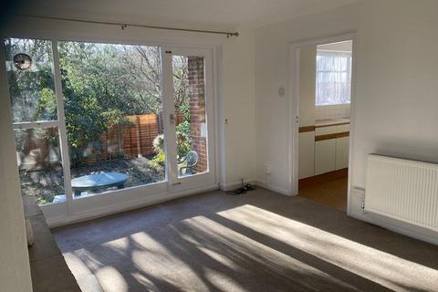 2 bedroom flat to rent - Courtland Gardens, Southampton SO16
