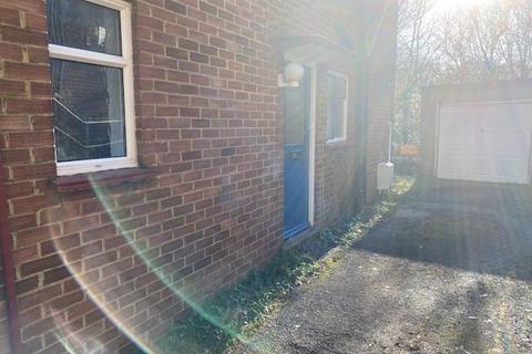2 bedroom flat to rent, Courtland Gardens, Southampton SO16