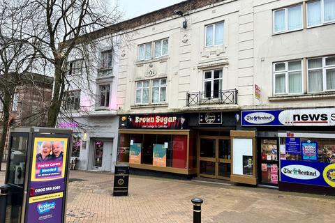 Retail property (high street) to rent, 39 Ironmarket, Newcastle-under-Lyme, ST5 1PB