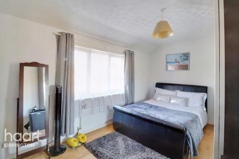 24 Durham Hill, Bromley, BR1 5ND