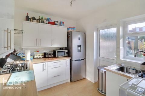 24 Durham Hill, Bromley, BR1 5ND