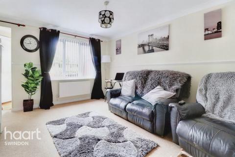 2 bedroom end of terrace house for sale - Barnum Court, Swindon