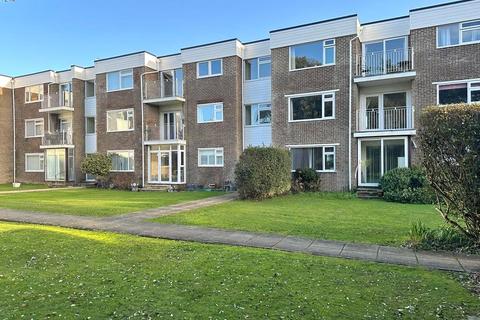 2 bedroom apartment for sale - Rookcliff Way, Milford on Sea, Lymington, Hampshire, SO41