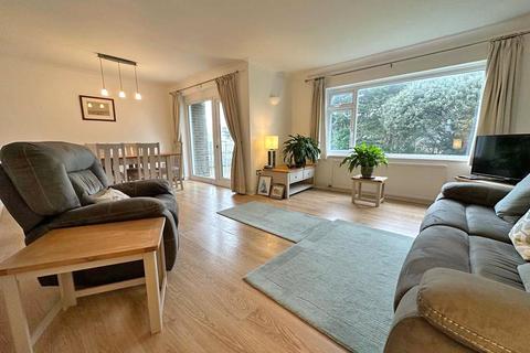 2 bedroom apartment for sale - Rookcliff Way, Milford on Sea, Lymington, Hampshire, SO41