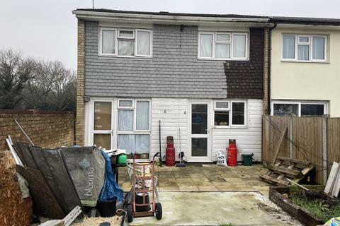 104 Lincoln Road, Basildon, SS14 3RA