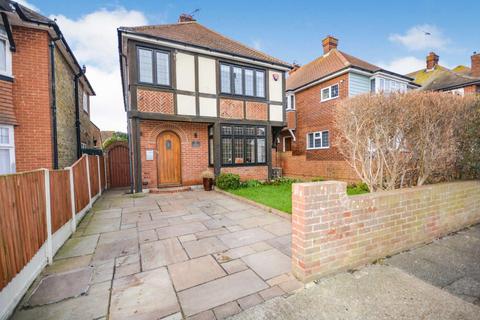 4 bedroom detached house for sale - Carlton Avenue, Broadstairs