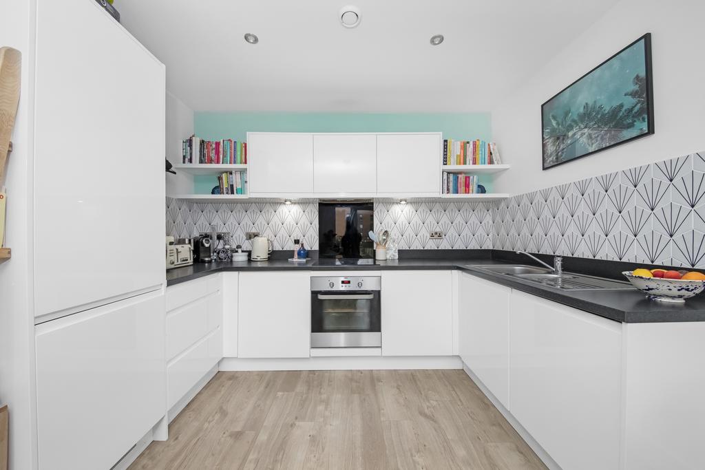 Lambourne House, Apple Yard, Anerley, SE20 1 bed apartment £350,000