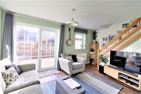 49 Appledore Drive, Oakwood, Derby, DE21 2LN