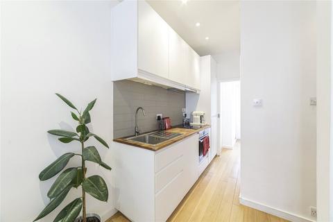 1 bedroom flat to rent, St. Peter's Street, London