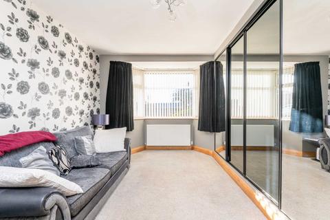 Glad-rich Bradford Road, Tingley, Wakefield, WF3 1QN
