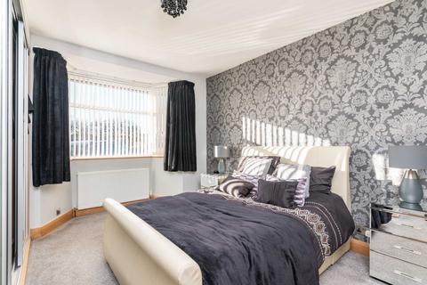 Glad-rich Bradford Road, Tingley, Wakefield, WF3 1QN