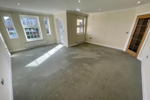 2 bedroom flat for sale - Christchurch Place, Eastbourne BN23