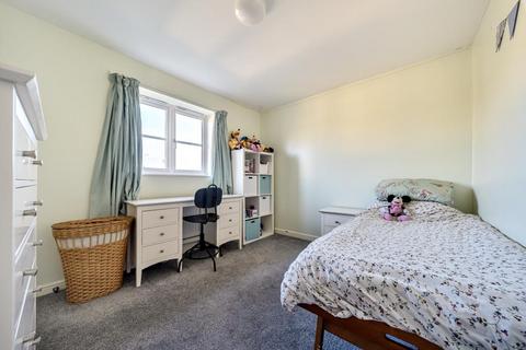 20 Cedar Drive, Witney, OX28 1EJ