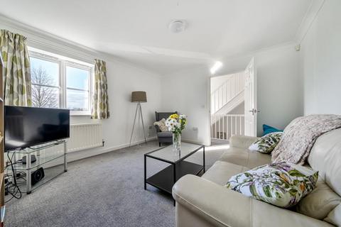 20 Cedar Drive, Witney, OX28 1EJ