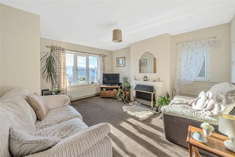 2 bedroom flat for sale, Glenwood Avenue, Baildon, Shipley, West Yorkshire, BD17