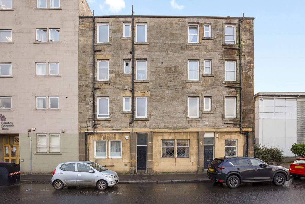 67/2 Bonnington Road, Edinburgh, EH6 5JQ 1 bed flat £120,000