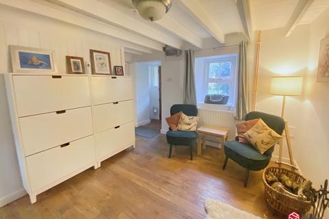 4 bedroom detached house for sale - Blackmill, Bridgend, Bridgend County. CF35 6DR