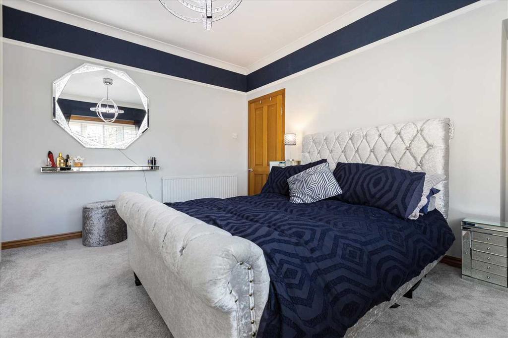 Bedroom One (2)