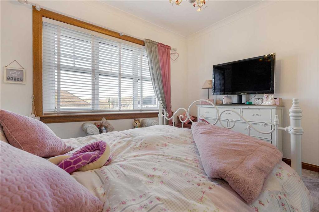 Bedroom Two (3)
