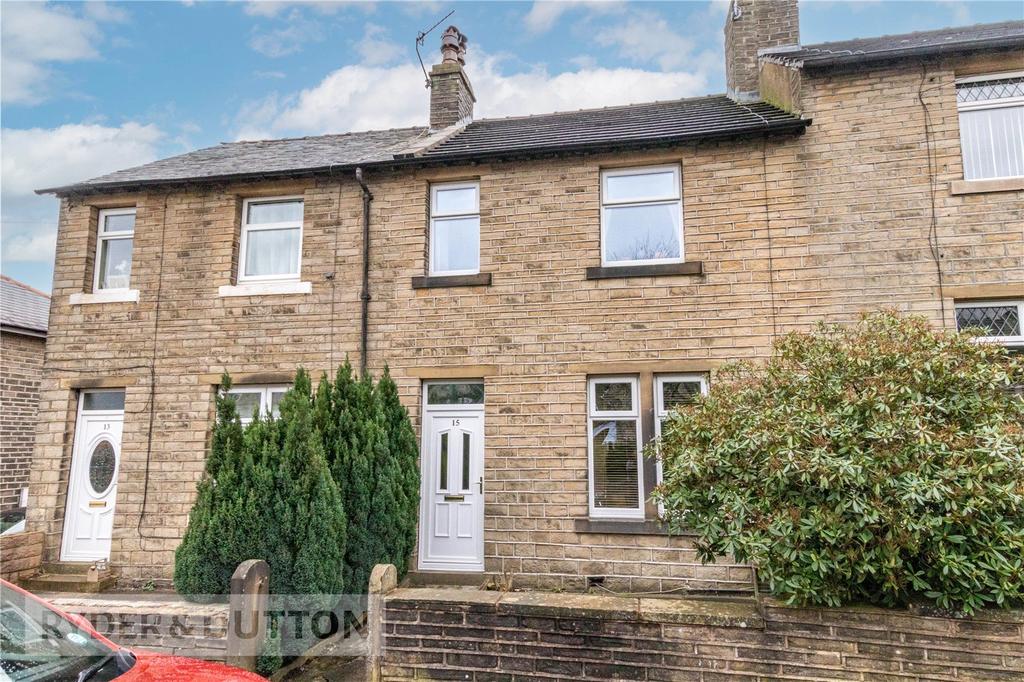 Hazel Grove, Linthwaite... 3 bed terraced house £165,000