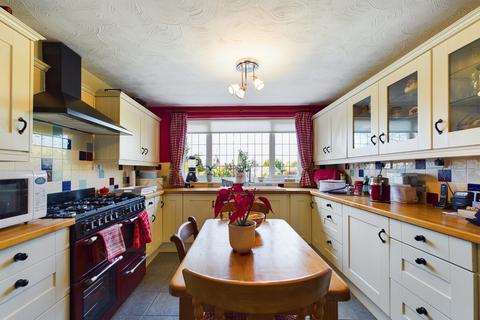 2 bedroom semi-detached house for sale, Corner Cottage, Gransmoor, YO25 8HX