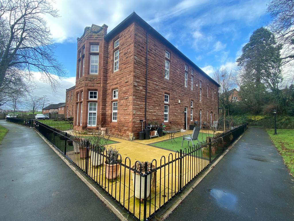 Parkland Village, Carlisle, CA1 2 bed apartment £155,000