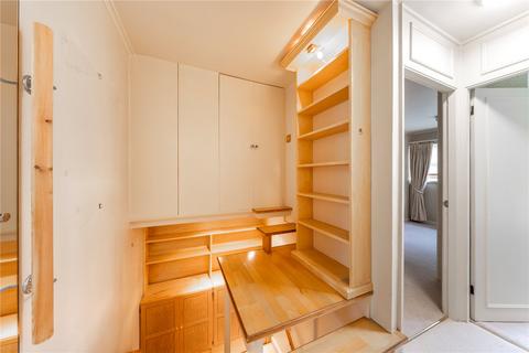 12 Hanover Steps, London, W2 2YG